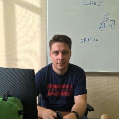Толстов Михаил Юрьевич